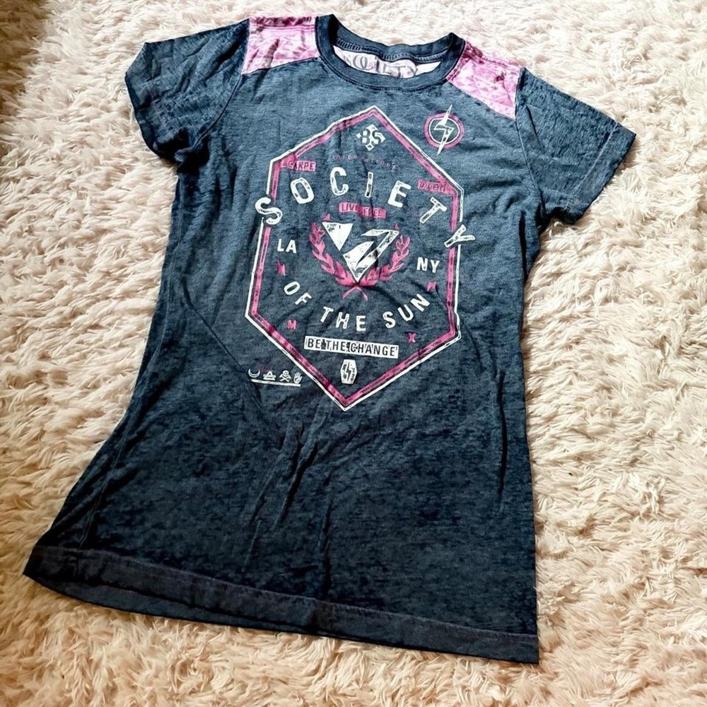 Society of the Sun Babydoll Distressed Grunge Y2K Biker Edgy Tee Womens M Punk